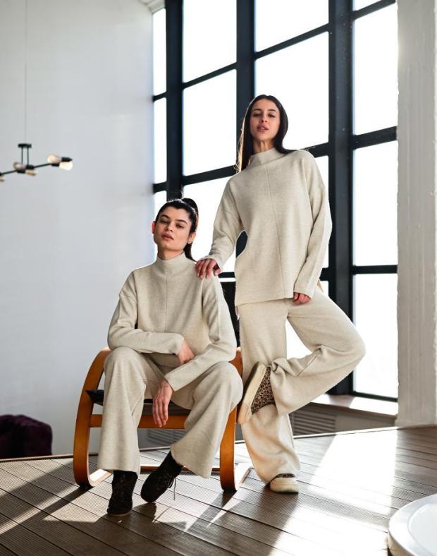 Спортивний костюм жіночий світло-бежевий relaxed fit бавовна, осінь/зима - Фото 4
