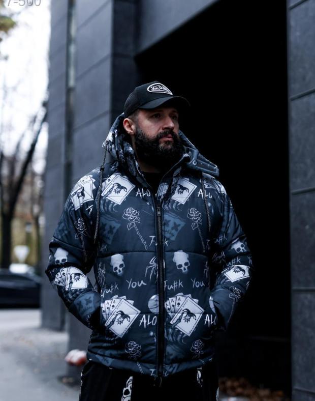 Куртка чоловіча чорна з графічним принтом та знімним капюшоном, плащівка, утеплена, зима