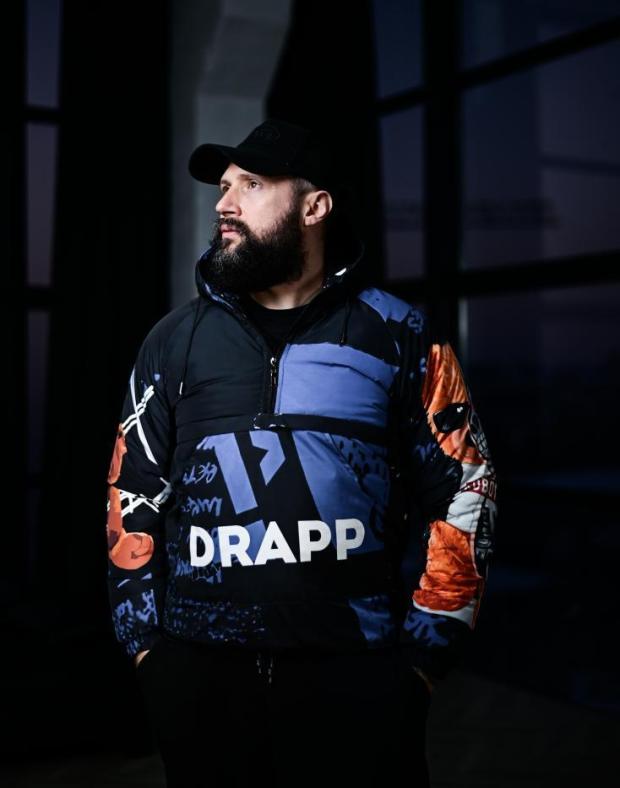 Анорак чоловічий чорний з абстрактним принтом утеплений DRAPP - Фото 4