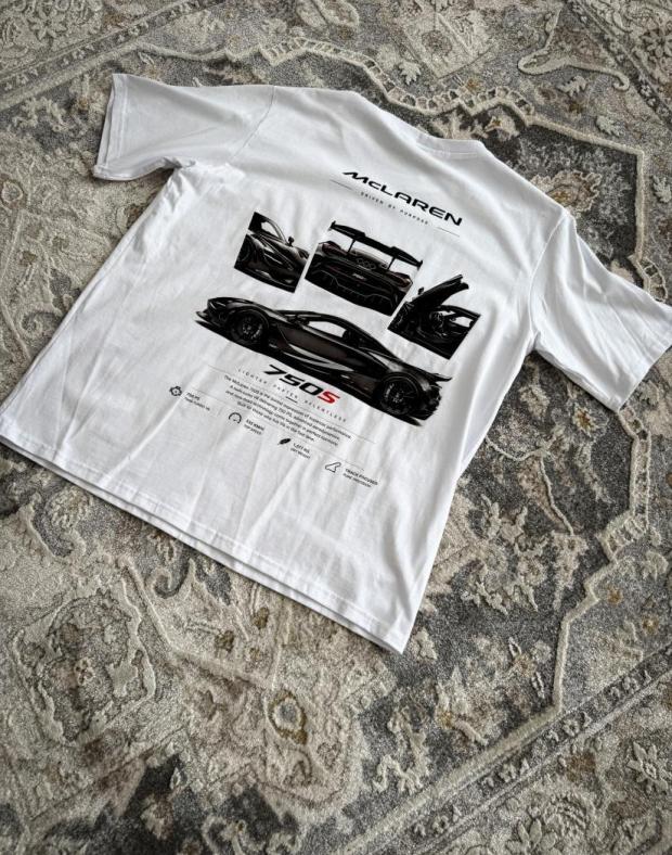 Футболка чоловіча біла оверсайз з принтом McLaren 750S, бавовна з поліестером
