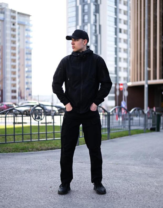 Спортивний костюм чоловічий чорний Soft Shell демісезон