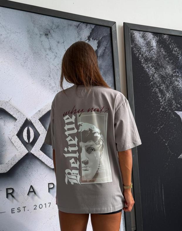 Футболка жіноча сіра оверсайз з принтом Believe DTF, бавовна з поліестером