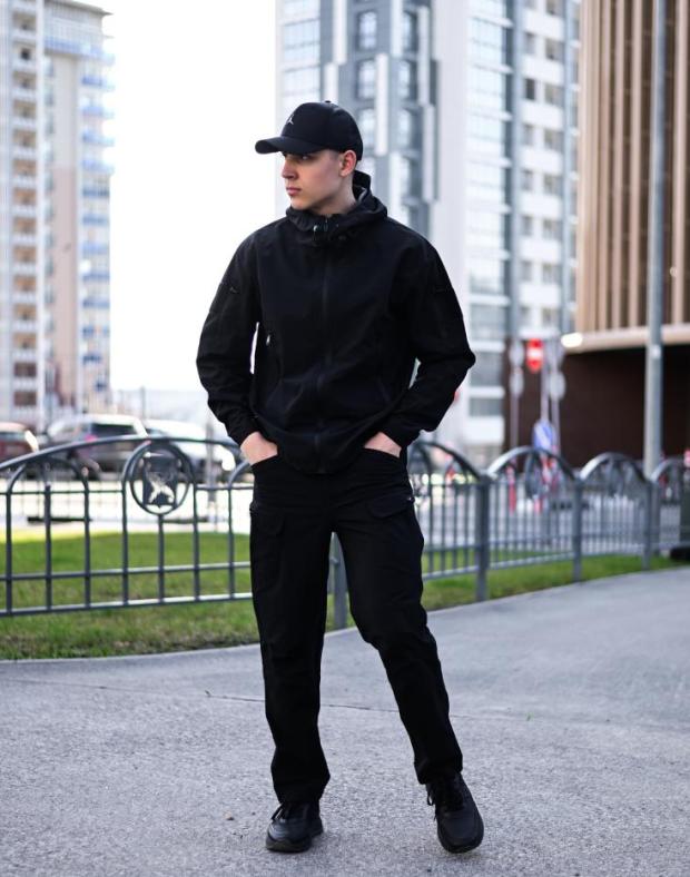 Спортивний костюм чоловічий чорний Soft Shell демісезон