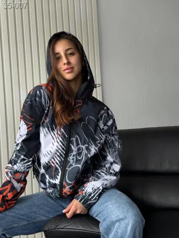 GV_SHOP_UA Жіноча вітрівка DRAPP